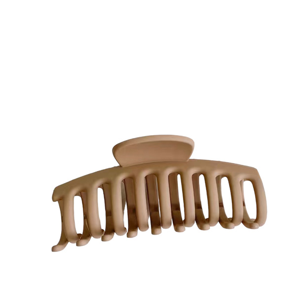 NEW Matte Hair Claw Clips 4 Pack in Milk Coffee and Beige - Picture 12 of 14